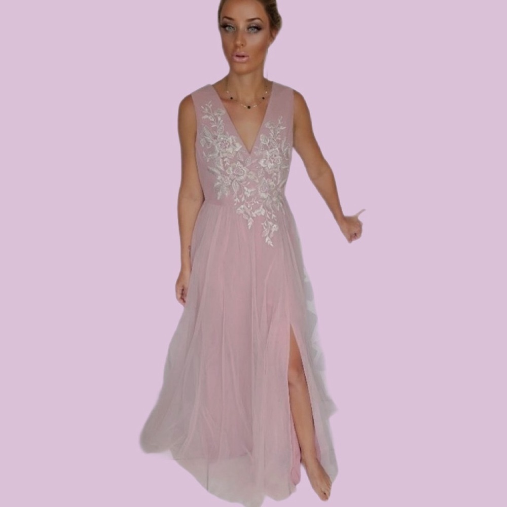 BCBG Maxazria Prom dress brand new